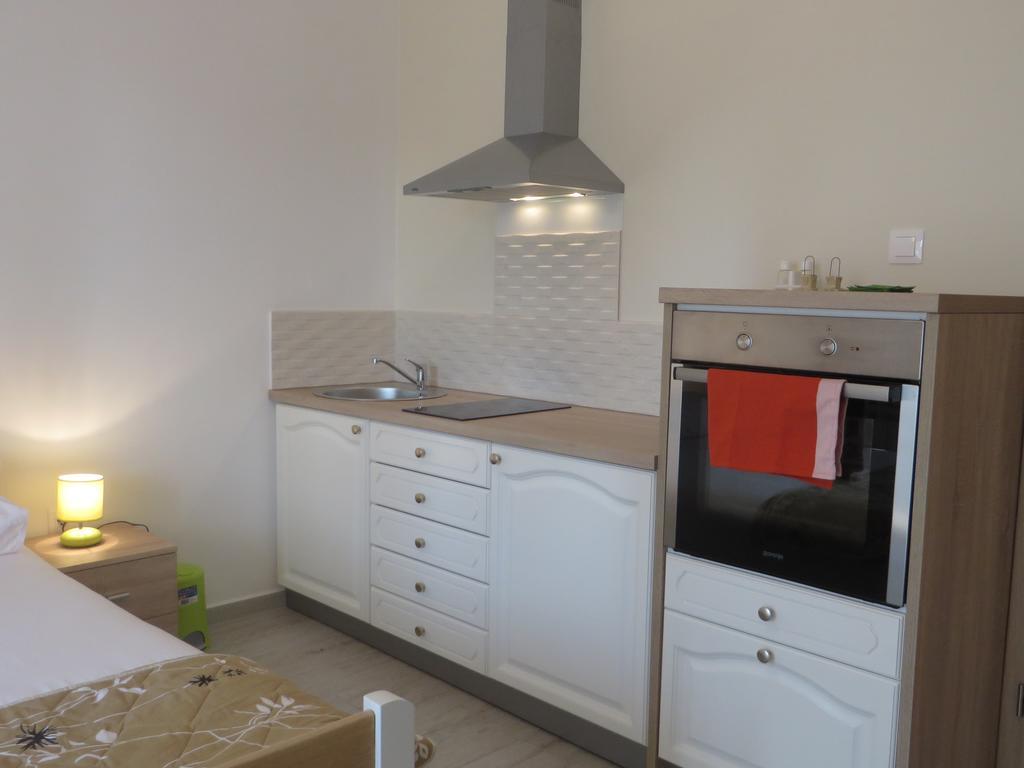 Antonija Apartments With Pool Biograd na Moru Kültér fotó
