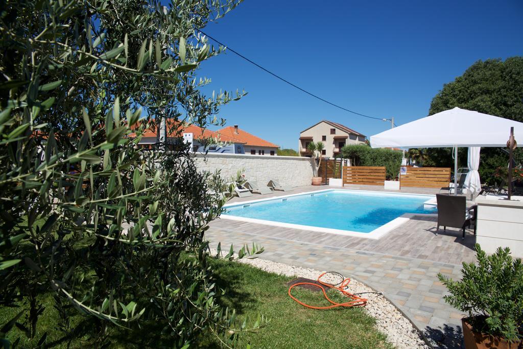 Antonija Apartments With Pool Biograd na Moru Kültér fotó